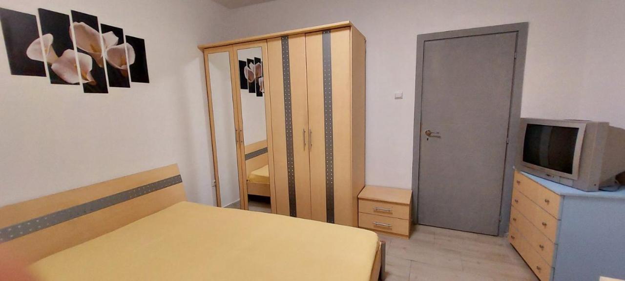 Amore 2- New Apartment In Top Center Varna Exterior foto